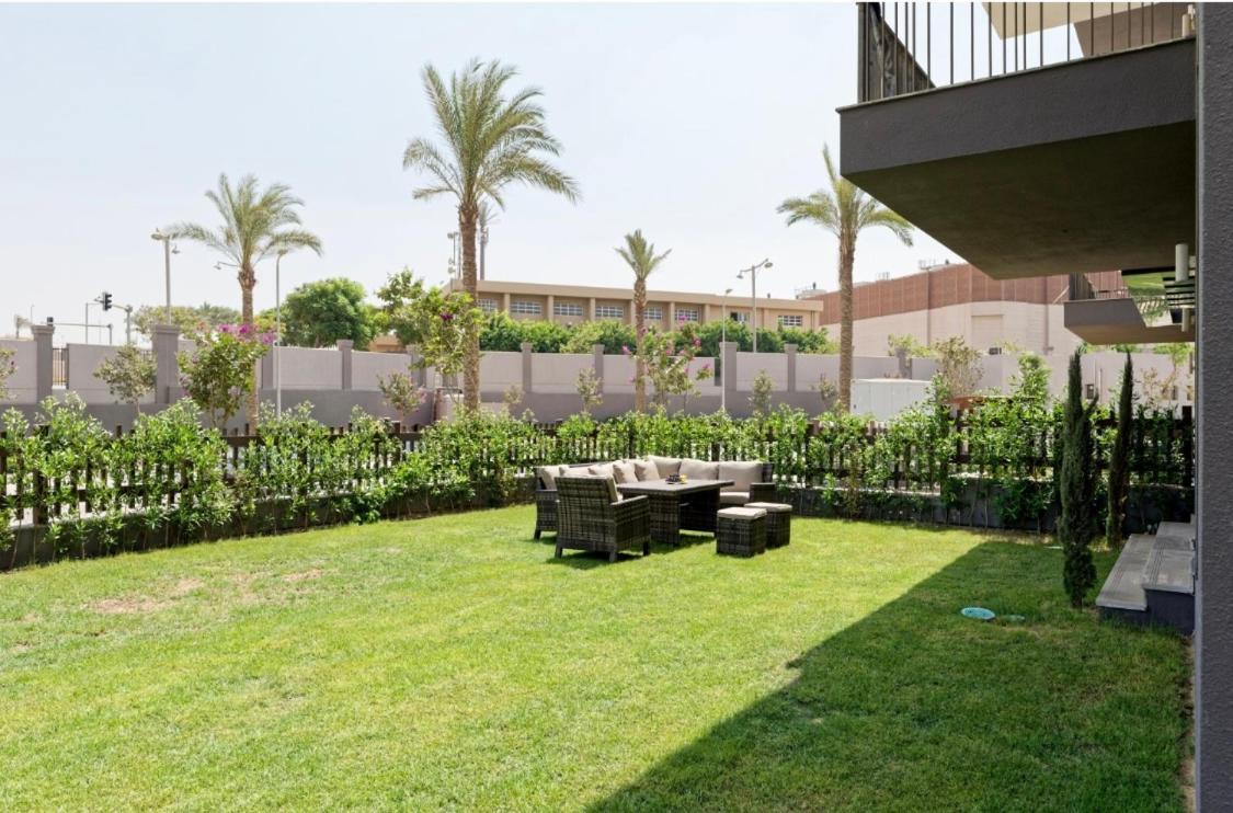 Luxury 2 Bedroom Ground Floor With Private Garden In Festival