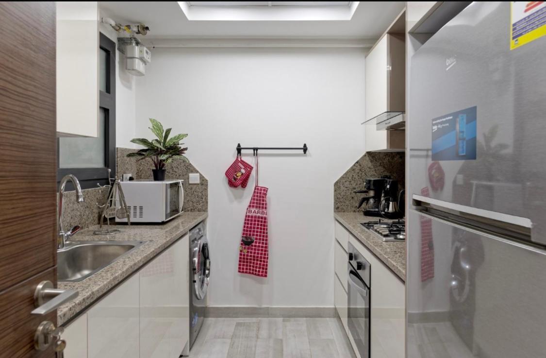 Apartment Luxury 2 Bedroom Ground Floor With Private Garden In Festival