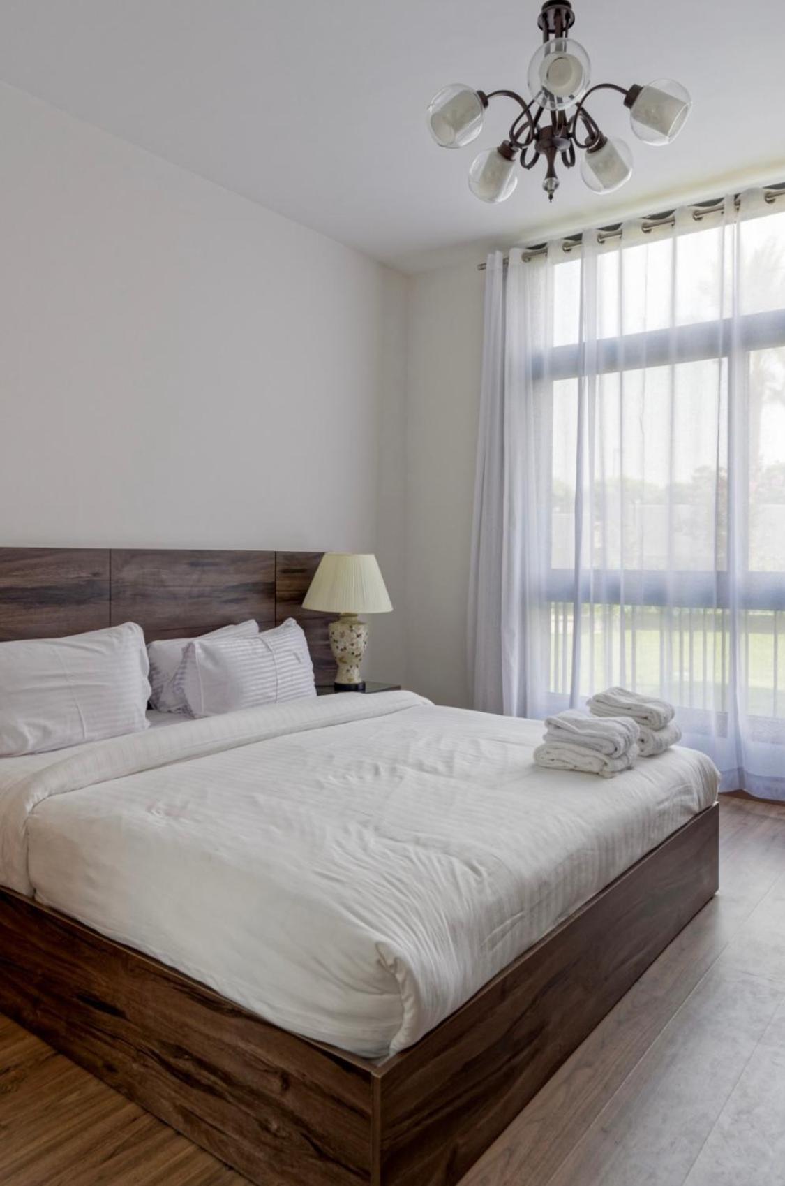 Luxury 2 Bedroom Ground Floor With Private Garden In Festival Apartment *