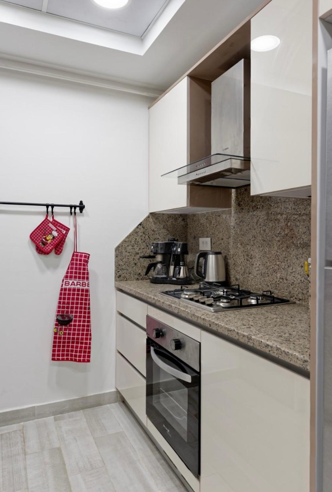 Luxury 2 Bedroom Ground Floor With Private Garden In Festival Apartment Cairo