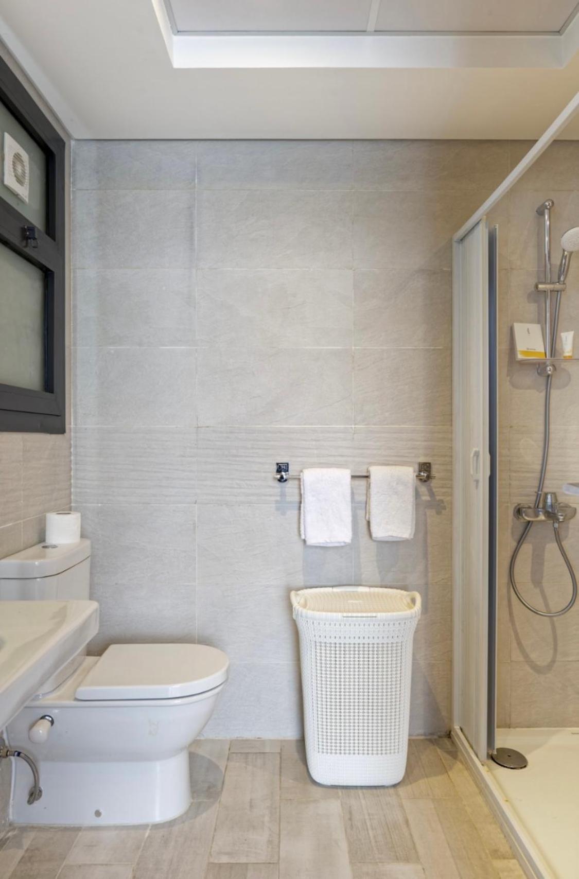 Luxury 2 Bedroom Ground Floor With Private Garden In Festival Apartment *